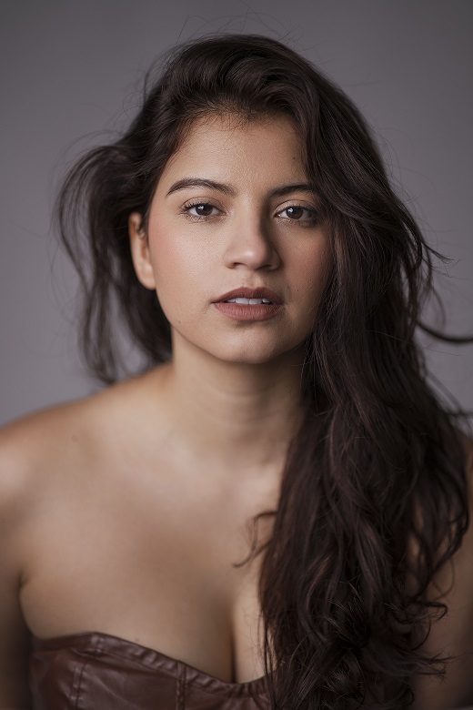 Zarina CinetikaMedia rostro